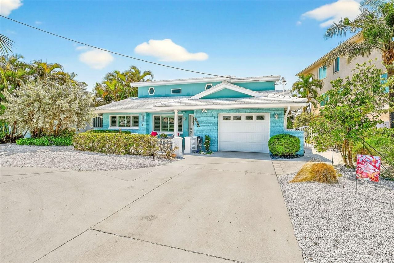 441 Harbor Drive S, Indian Rocks Beach, FL 33785 Photo