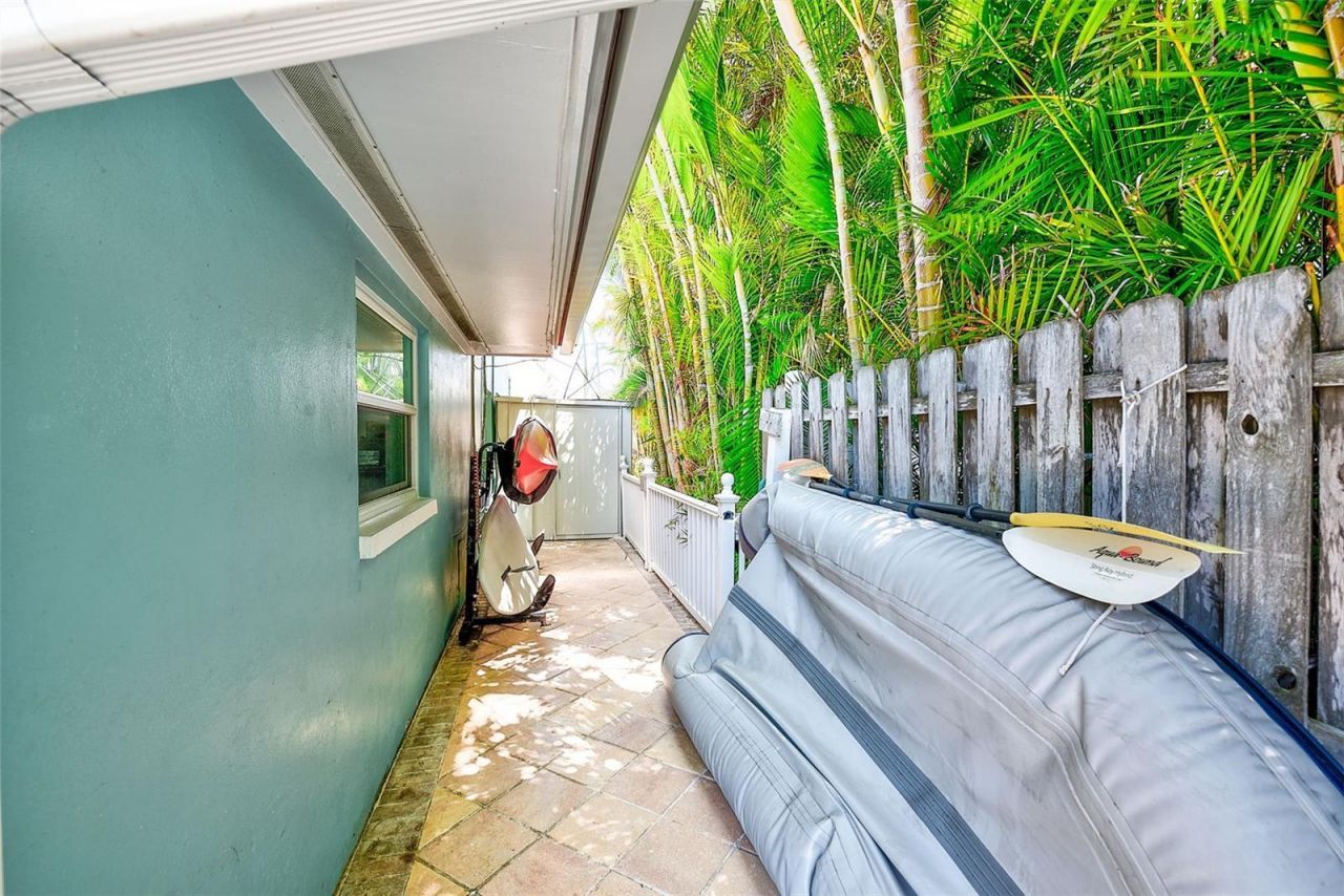 441 Harbor Drive S, Indian Rocks Beach, FL 33785 Photo