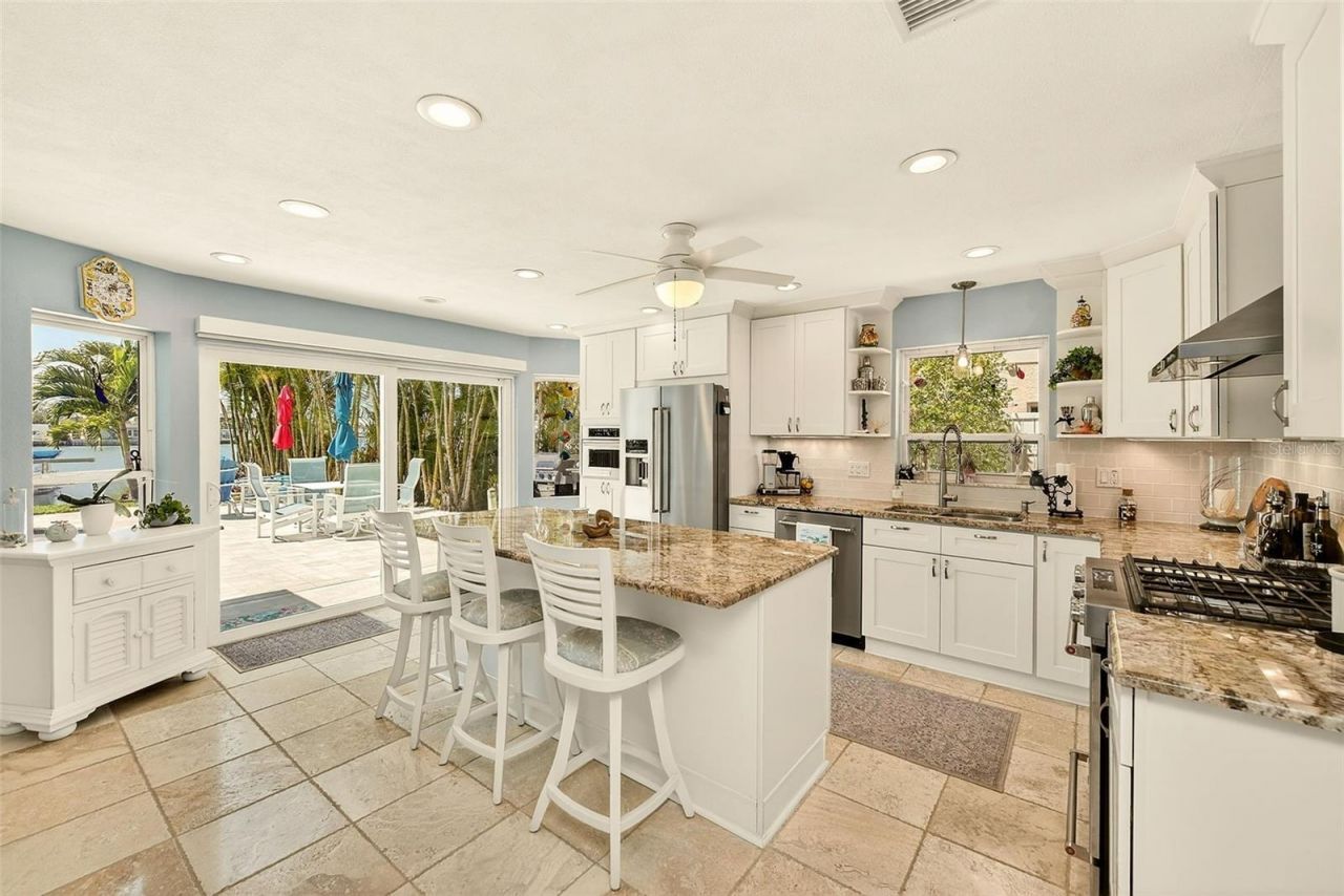 441 Harbor Drive S, Indian Rocks Beach, FL 33785 Photo