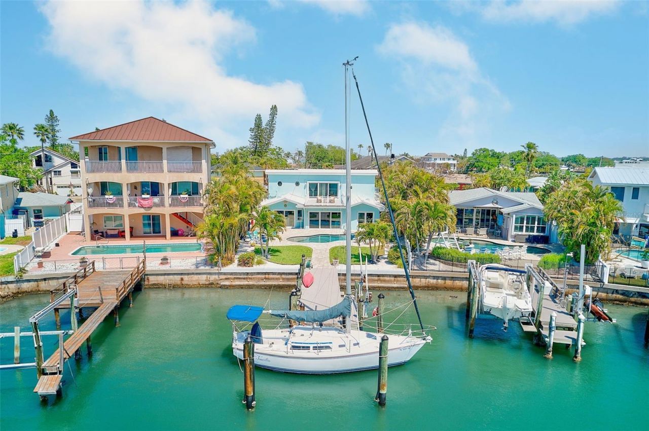 441 Harbor Drive S, Indian Rocks Beach, FL 33785 Photo