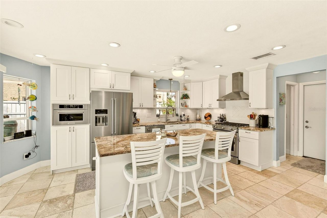 441 Harbor Drive S, Indian Rocks Beach, FL 33785 Photo