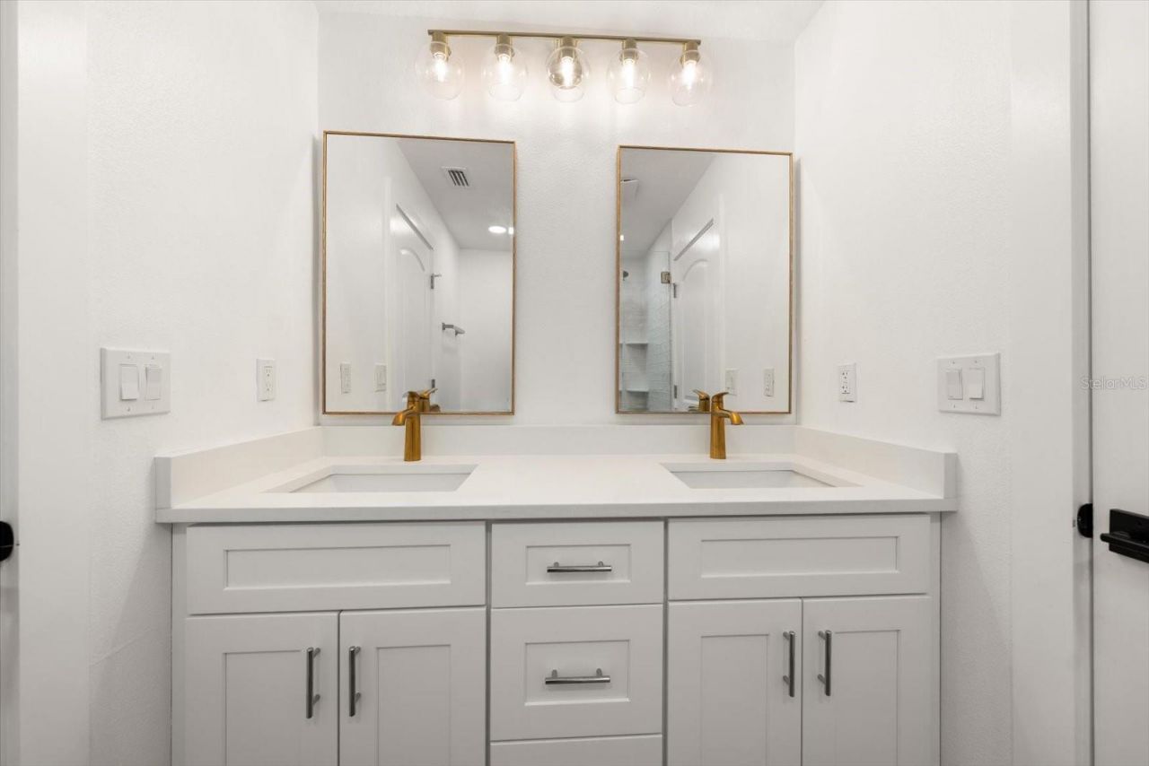 1038 Eldorado Avenue, Clearwater, FL 33767 Photo