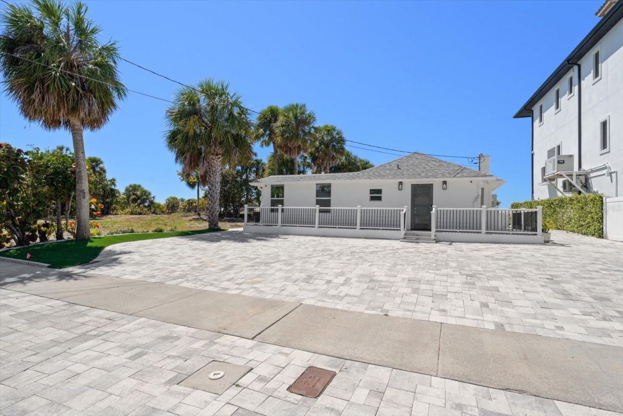 1038 Eldorado Avenue, Clearwater, FL 33767 Photo