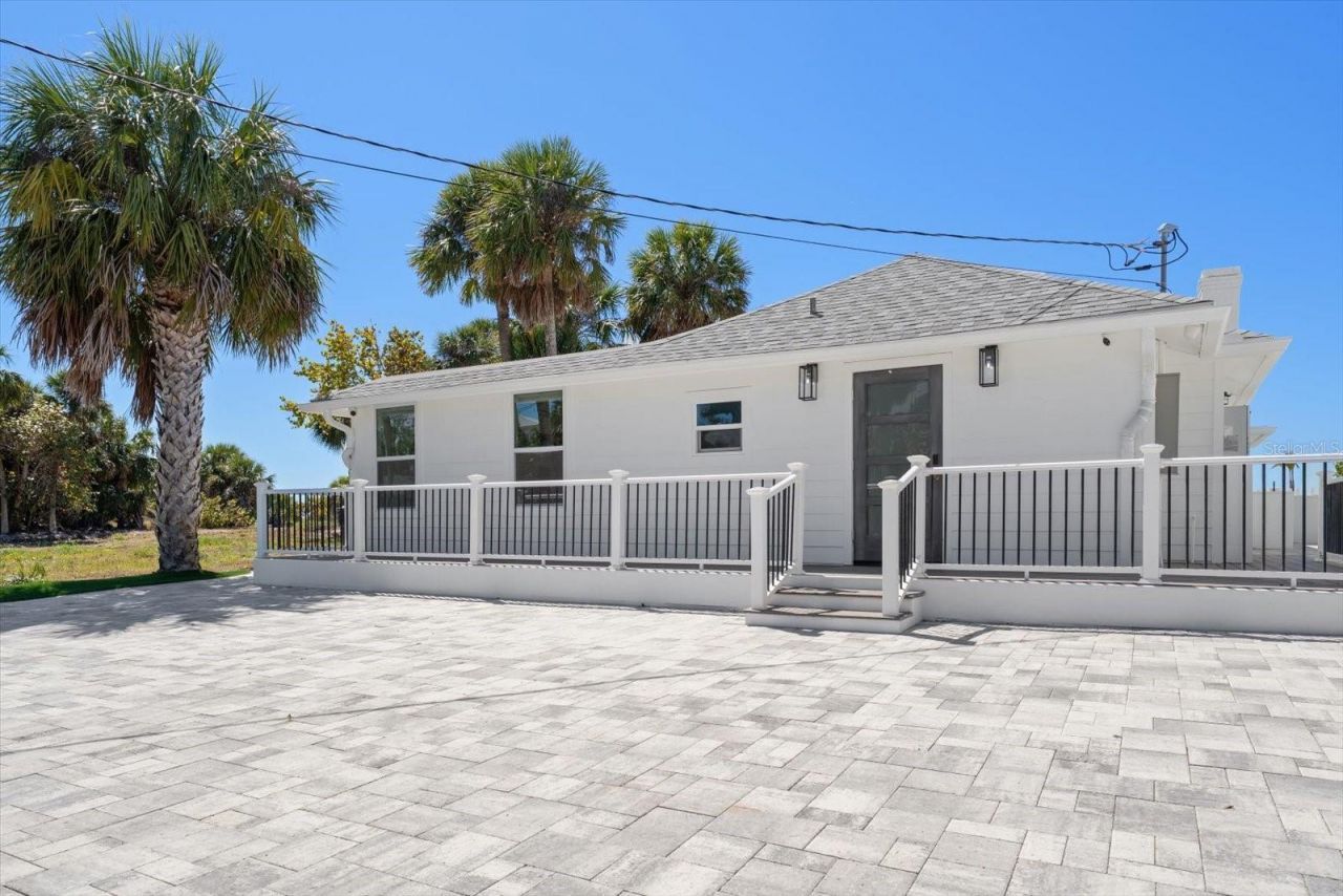 1038 Eldorado Avenue, Clearwater, FL 33767 Photo