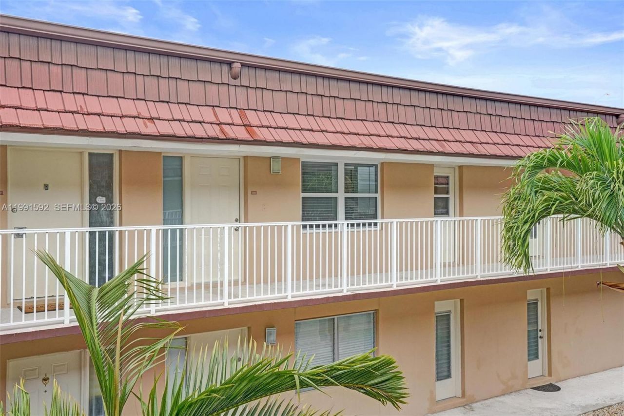 5325 SW 77th Ct , Unit 205F, Miami, FL 33155 Photo