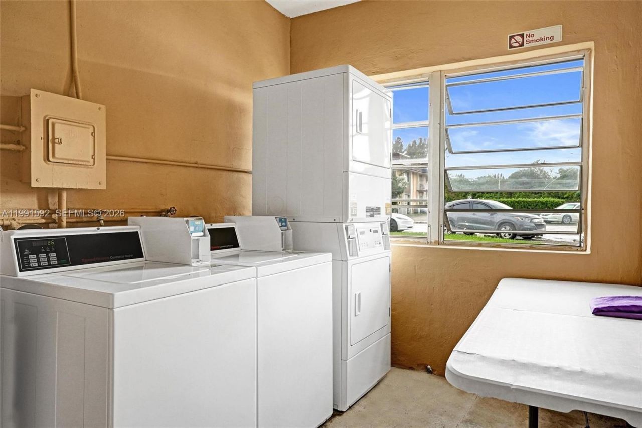 5325 SW 77th Ct , Unit 205F, Miami, FL 33155 Photo