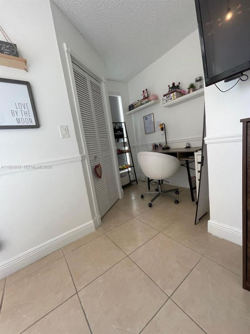 8675 NW 5th Ter , Unit 13-204, Miami, FL 33126 Photo