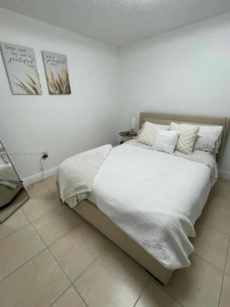 8675 NW 5th Ter , Unit 13-204, Miami, FL 33126 Photo