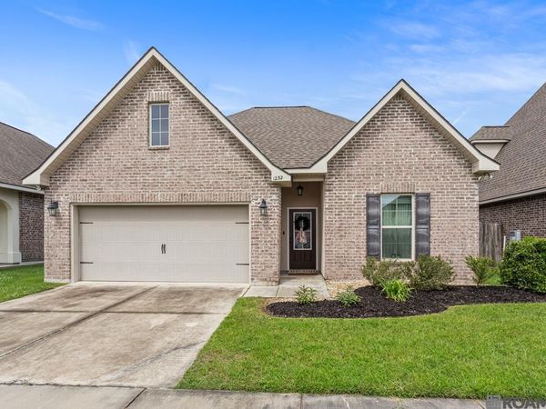 1232 Gentle Wind Dr, Baton Rouge, LA 70820