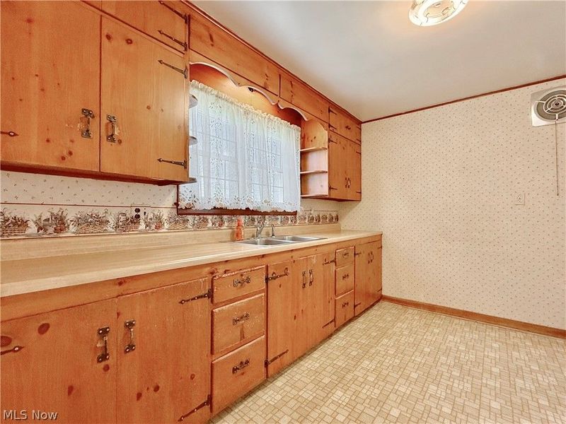 175 3rd Street, Lowell, OH 45744 Photo 13