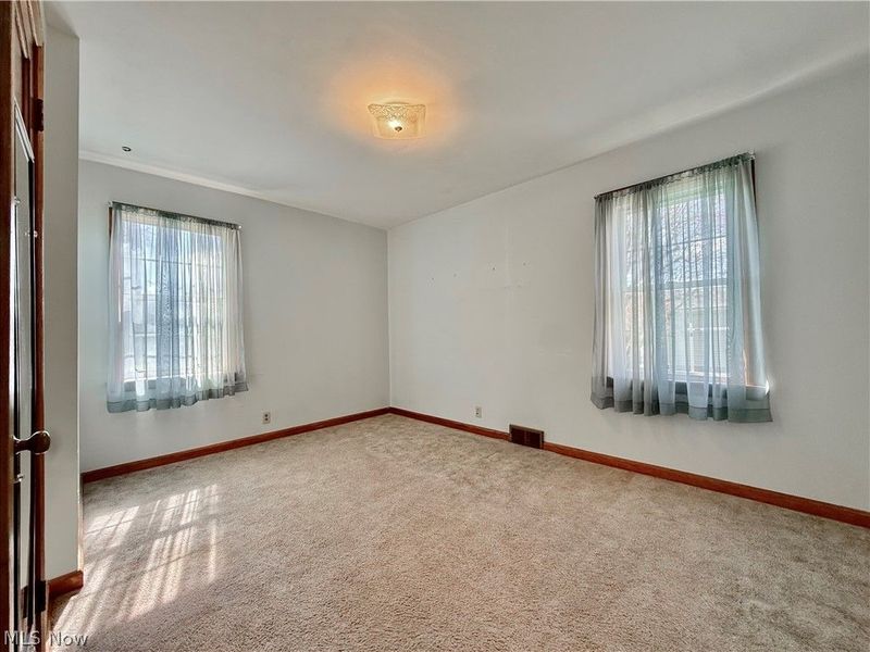 175 3rd Street, Lowell, OH 45744 Photo 24