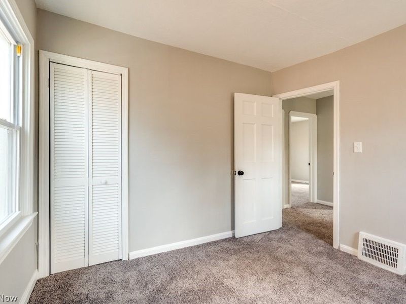 16812 Talford Avenue, Cleveland, OH 44128 Photo 19