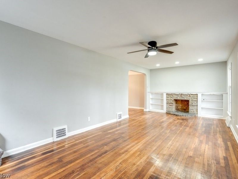 16812 Talford Avenue, Cleveland, OH 44128 Photo 4