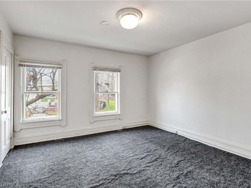 2815 Monroe Avenue, Cleveland, OH 44113 Photo 26