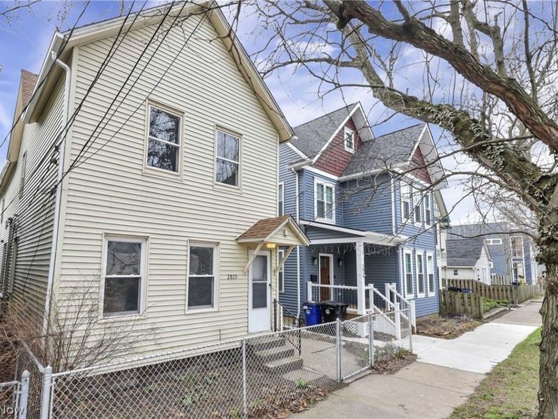 2815 Monroe Avenue, Cleveland, OH 44113 Photo 3