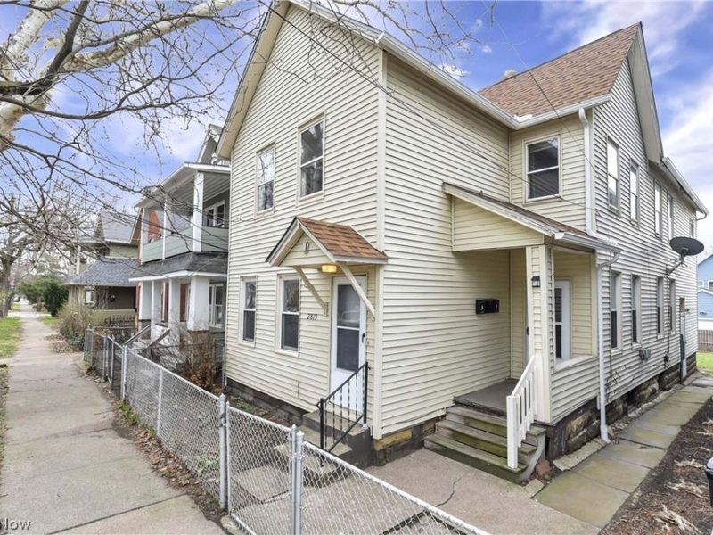 2815 Monroe Avenue, Cleveland, OH 44113 Photo 4
