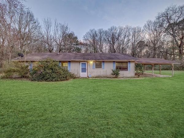 2601 Page Street, Texarkana, TX 75501