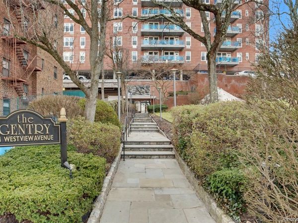 14 Westview Avenue, Unit 701, Tuckahoe, NY 10707