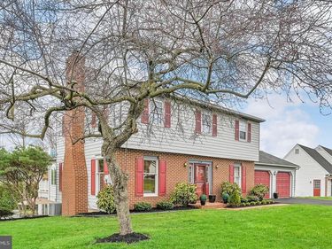 1484 CONESTOGA VIEW DRIVE, EAST EARL, PA 17519