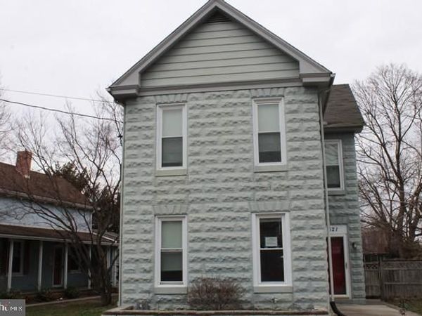 621 E WASHINGTON STREET , CHAMBERSBURG, PA 17201
