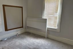 123 E Pine St. photo 4