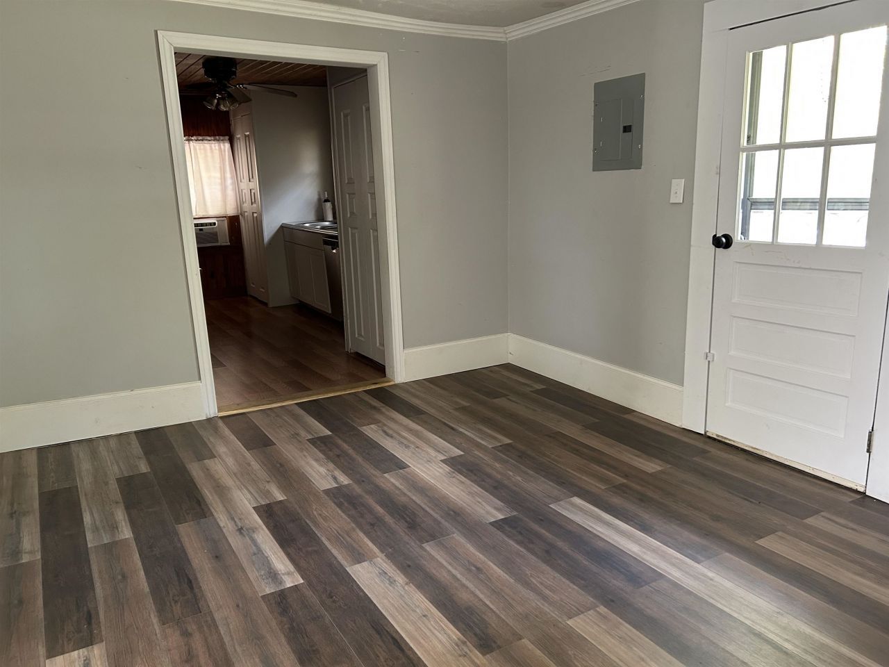 123 E Pine St. Photo 7