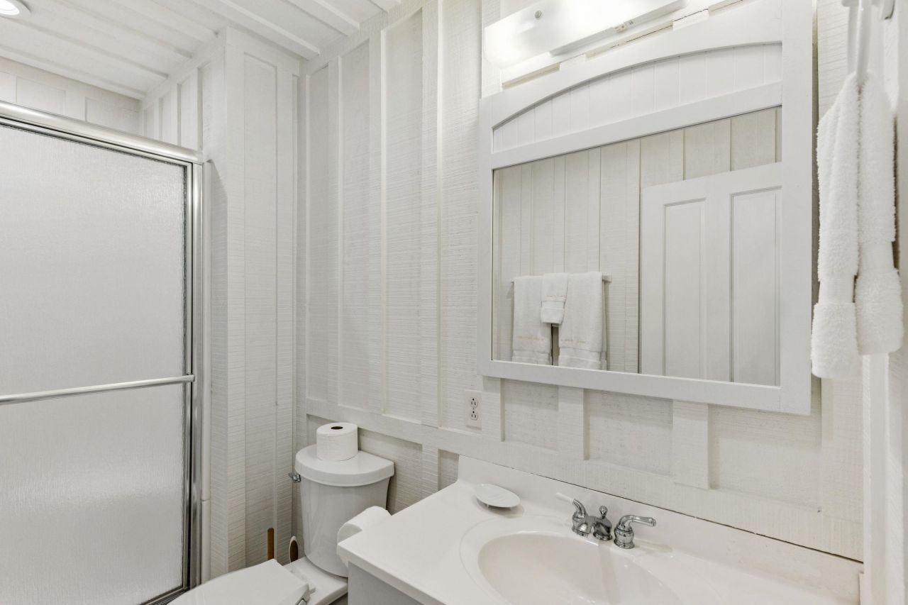 44 Hook Dr. Photo 20