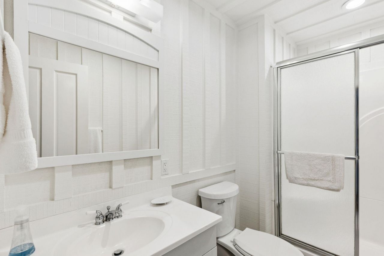 44 Hook Dr. Photo 26