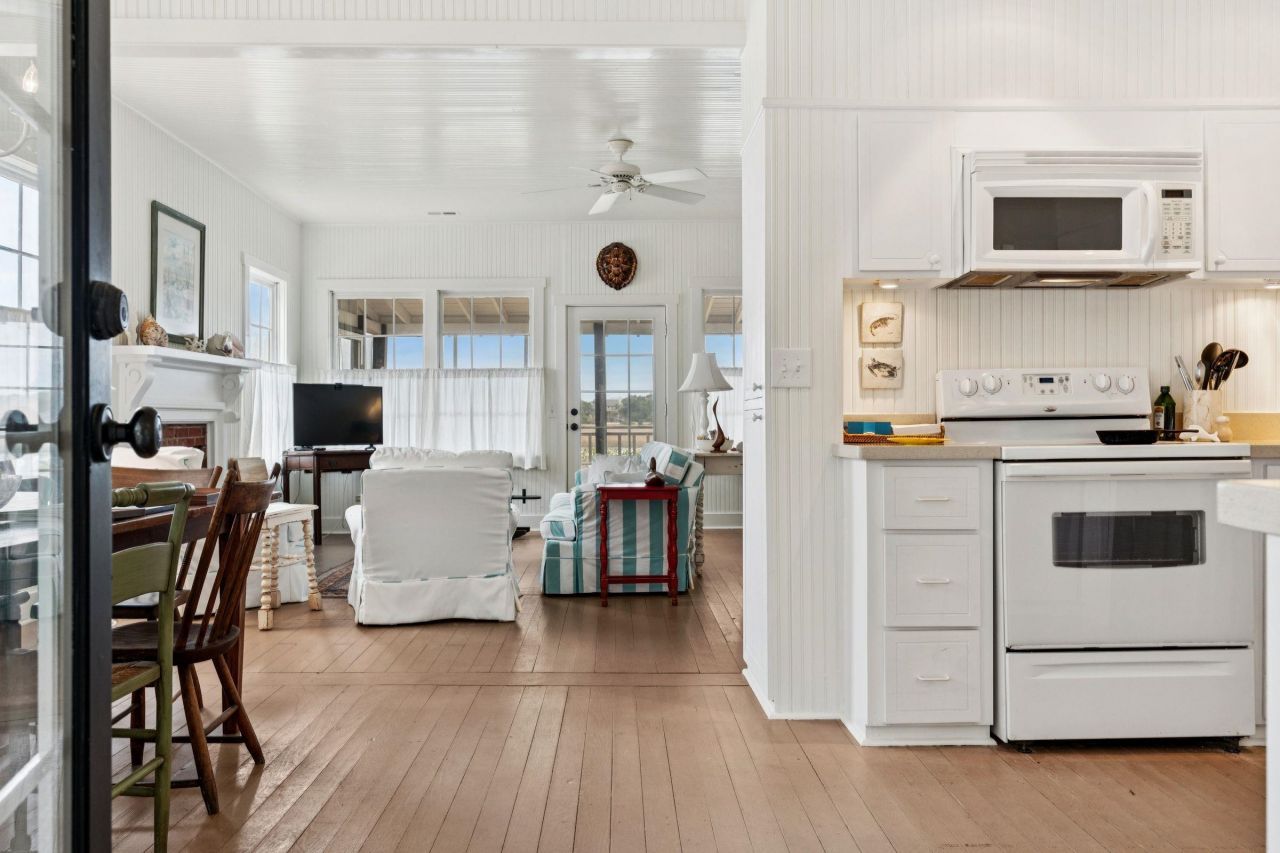 44 Hook Dr. Photo 43