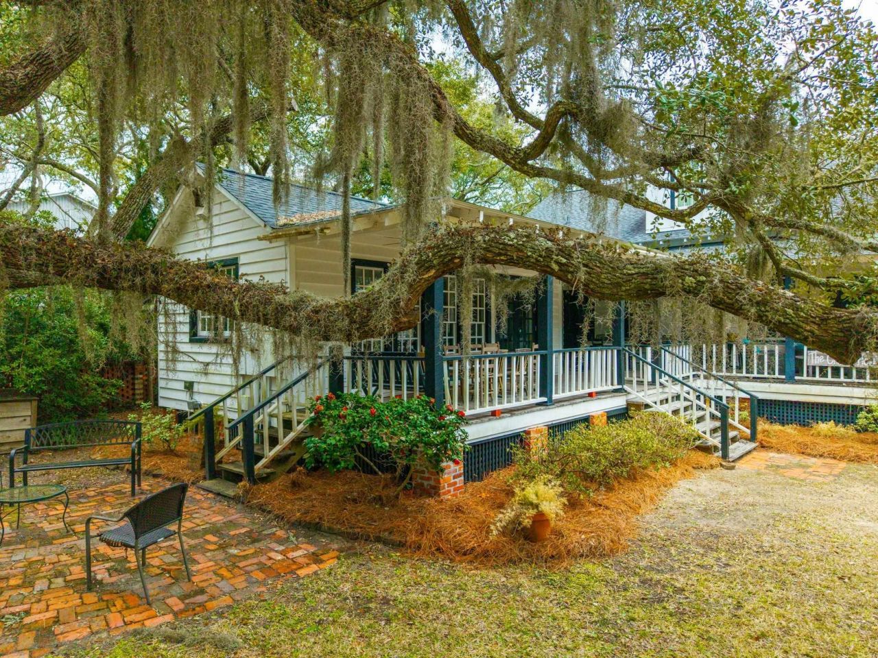 44 Hook Dr. Photo 68