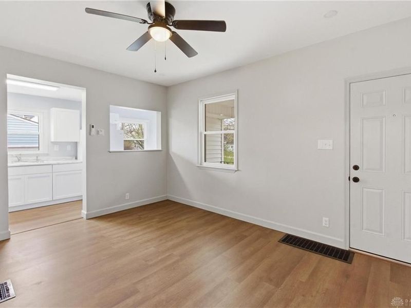 213 W Birdsall Street, Wilmington, OH 45177 Photo 27