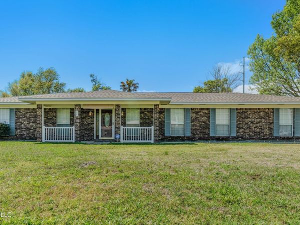 935 Oakleigh Avenue, Gulfport, MS 39507