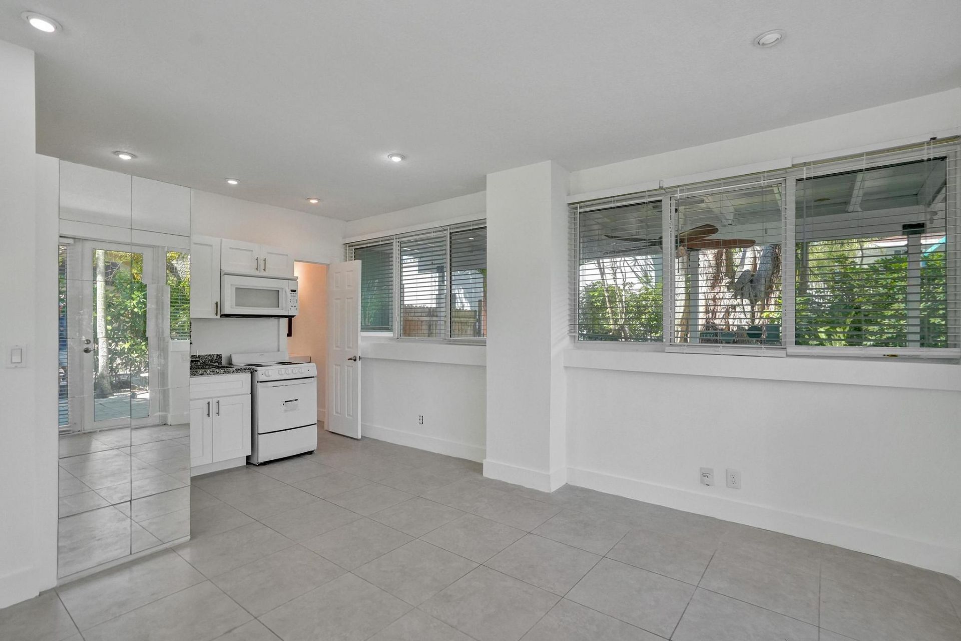 1415 SE 2nd Street, Unit 1-4, Fort Lauderdale, FL 33301 Photo