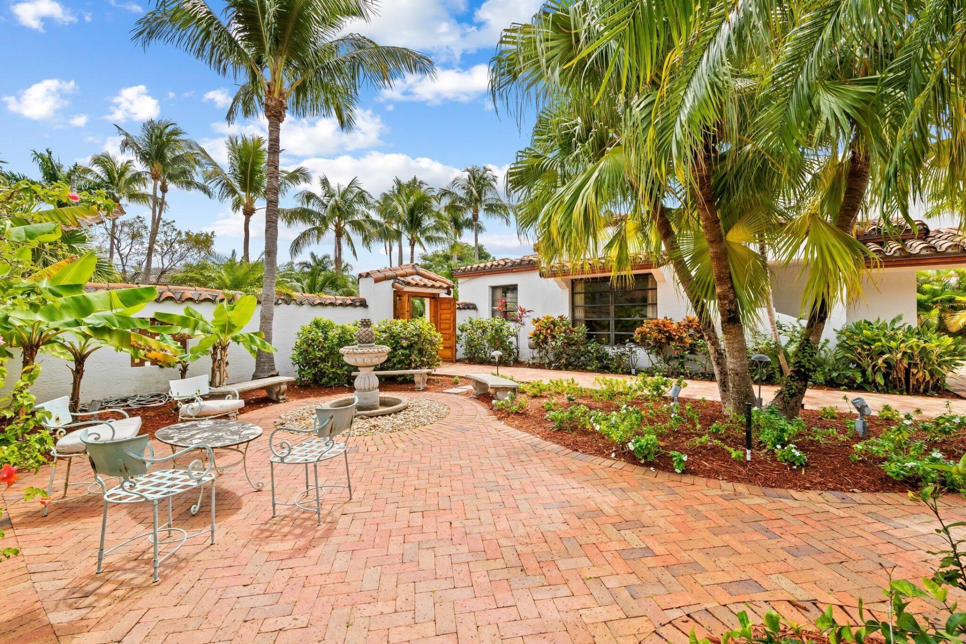 1511 E Lake Drive, Fort Lauderdale, FL 33316 Photo