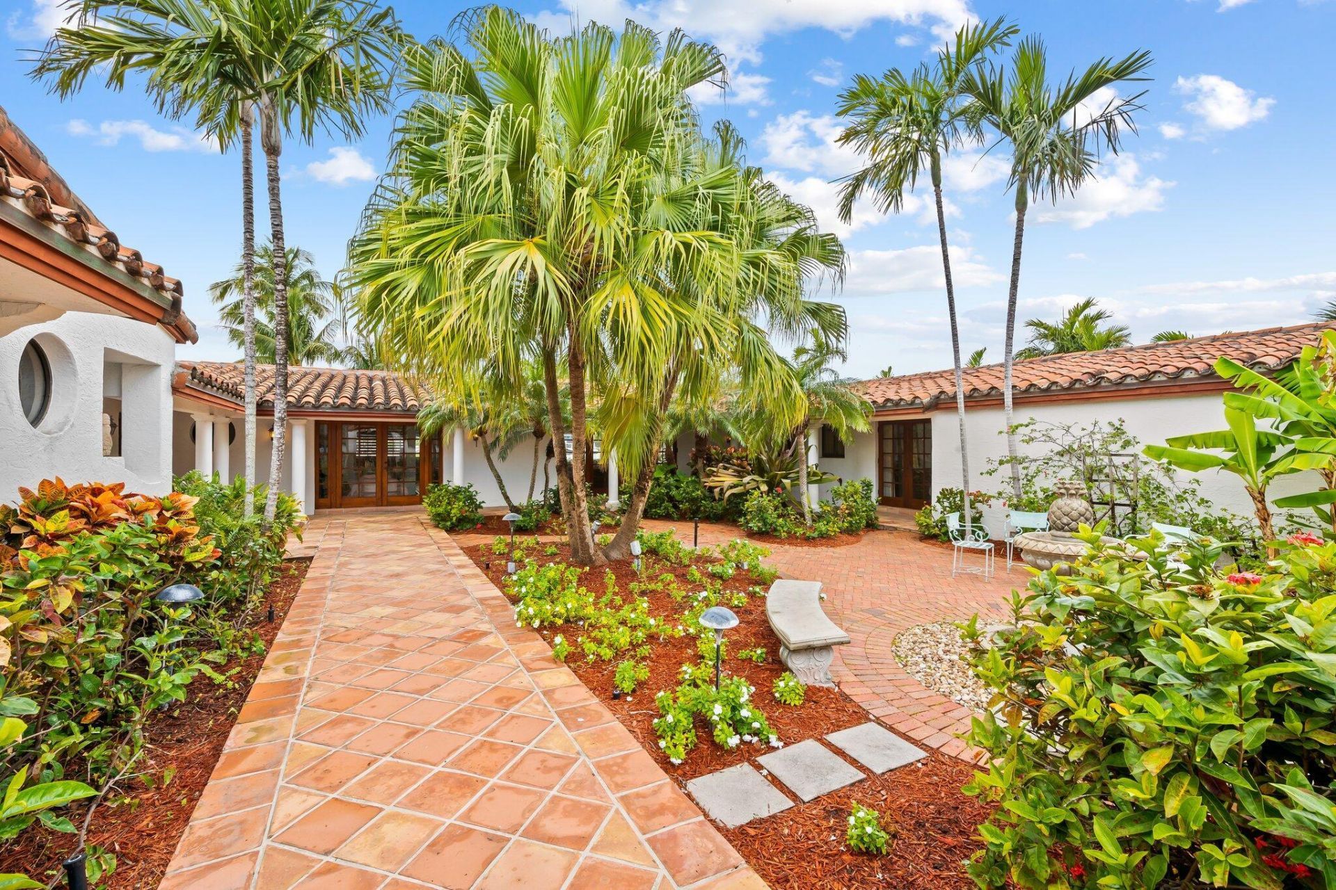 1511 E Lake Drive, Fort Lauderdale, FL 33316 Photo