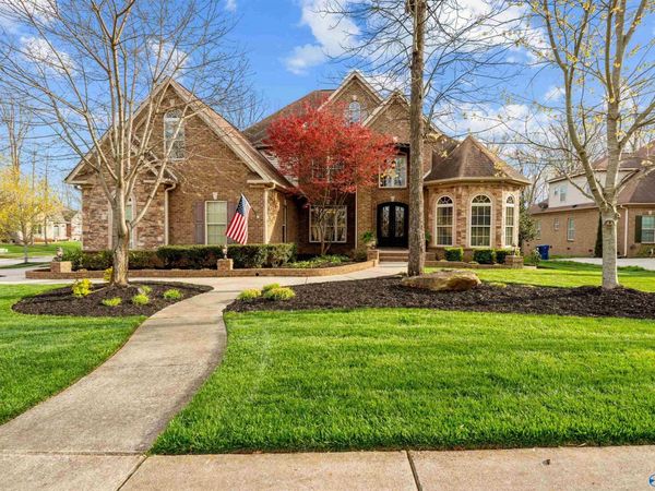 10 Bluff View Drive SE, Huntsville, AL 35803