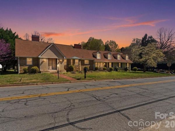 309 Springwood Avenue, Gibsonville, NC 27249