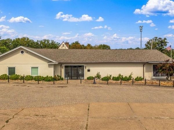 4315 & 4317 Emerson Avenue, Parkersburg, WV 26104