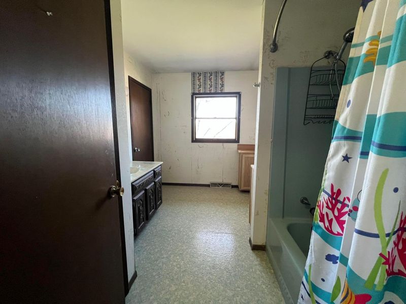 3965 Old Coopermill Road , Zanesville, OH 43701 Photo 18