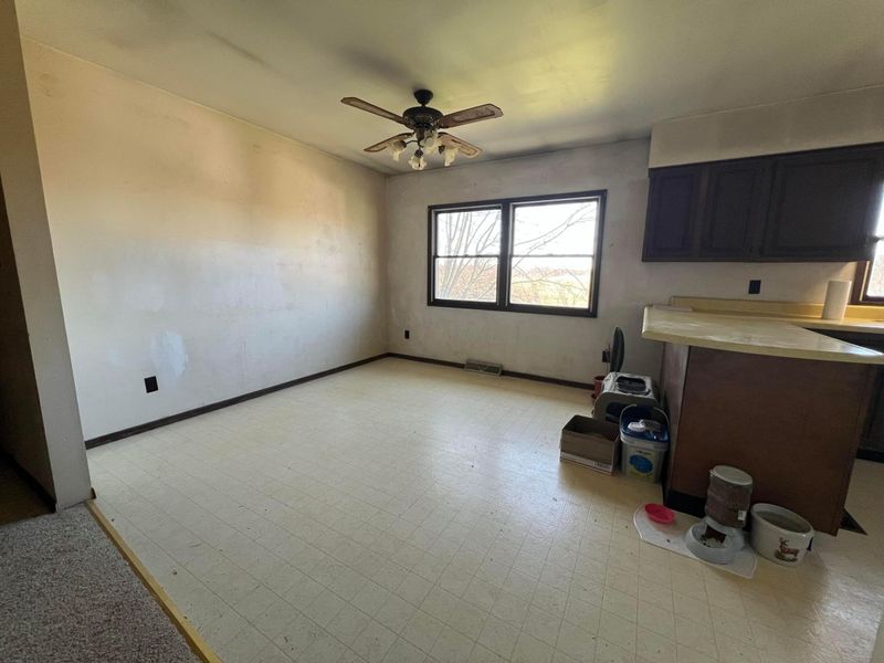 3965 Old Coopermill Road , Zanesville, OH 43701 Photo 9