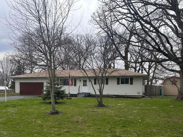 1348 Hickory Drive , Marion, OH 43302