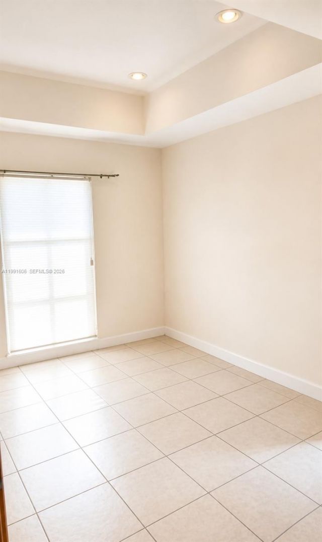 15615 SW 42nd Ter, Miami, FL 33185 Photo