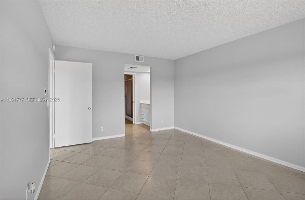 901 SW 128th Ter , Unit 102A, Pembroke Pines, FL 33027 Photo