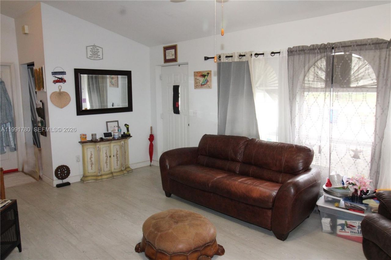 825 N Willow St, Clewiston, FL 33440 Photo