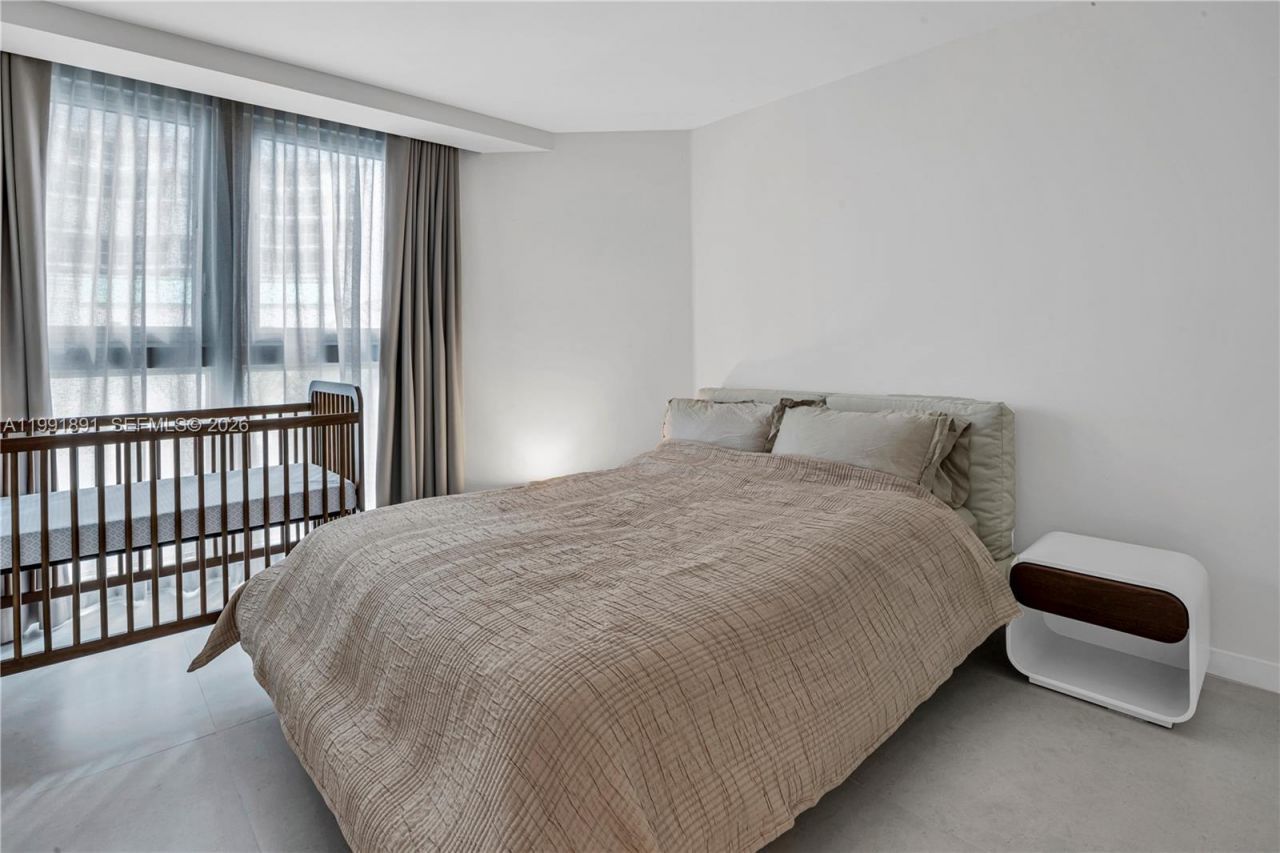 16485 Collins Ave , Unit 431, Sunny Isles Beach, FL 33160 Photo