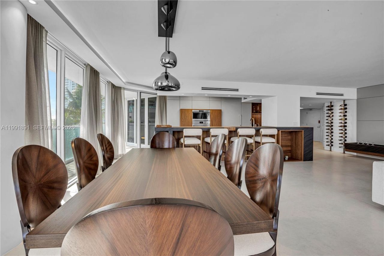 16485 Collins Ave , Unit 431, Sunny Isles Beach, FL 33160 Photo