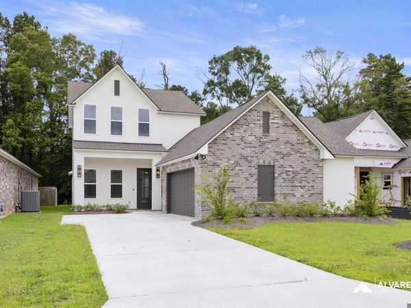 25281 Burlington Dr, Denham Springs, LA 70726