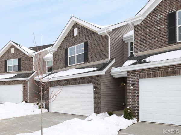 14 Fairmount Grove Drive , St Peters, MO 63376