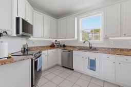 74 Marsh Point Dr. photo 4