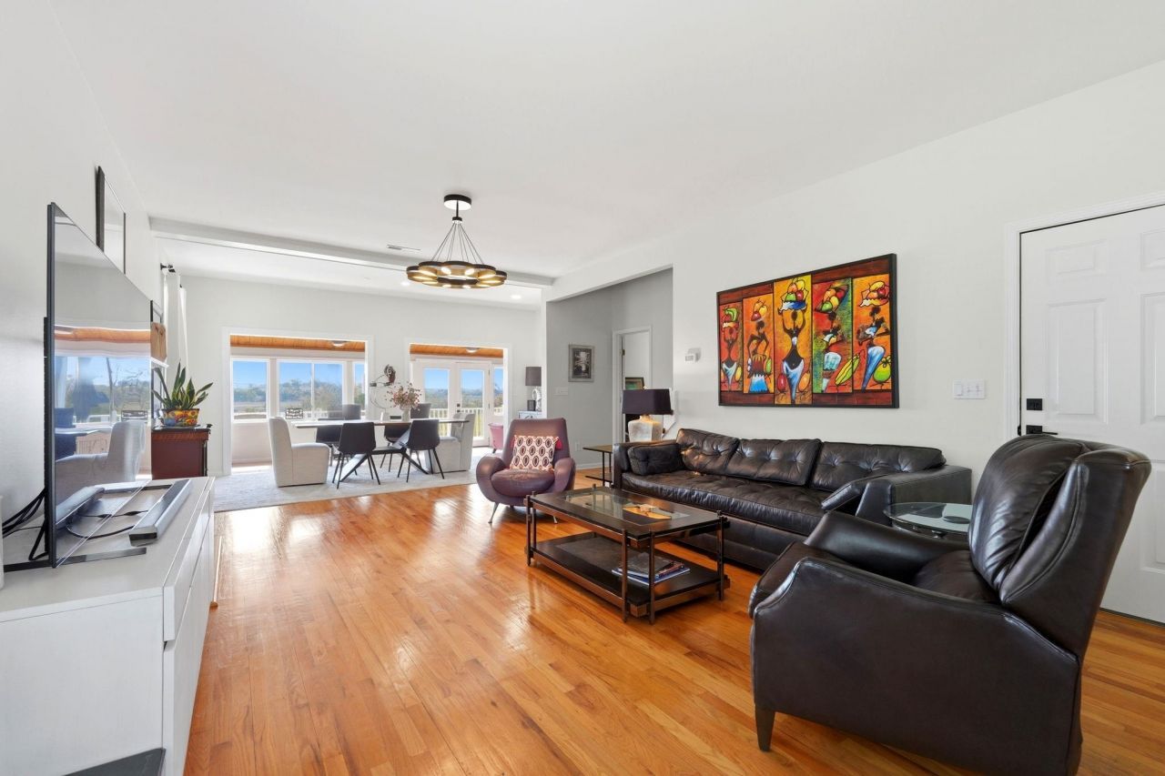 74 Marsh Point Dr. Photo 6